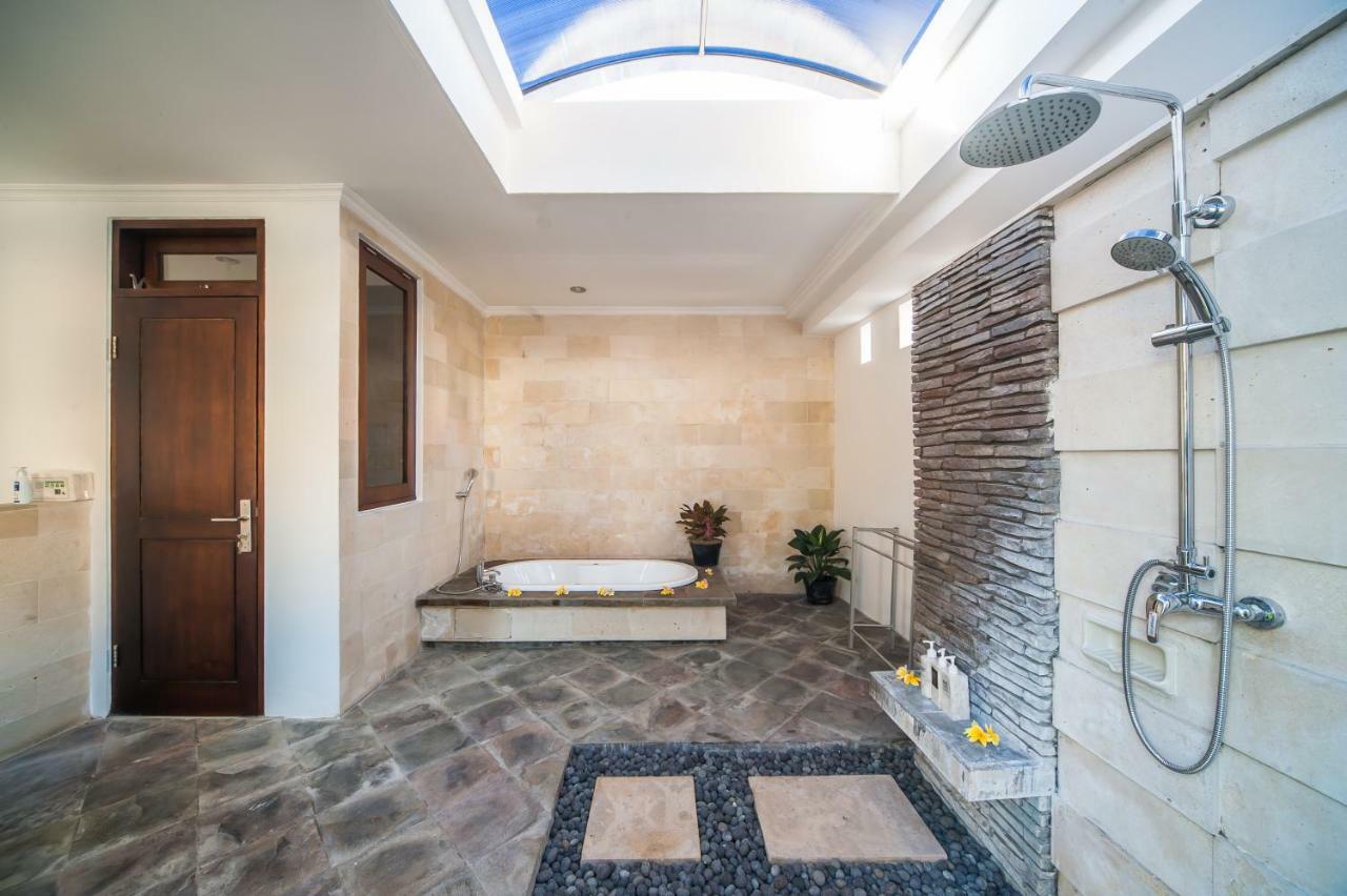 Turiya Villa Sanur Exterior photo